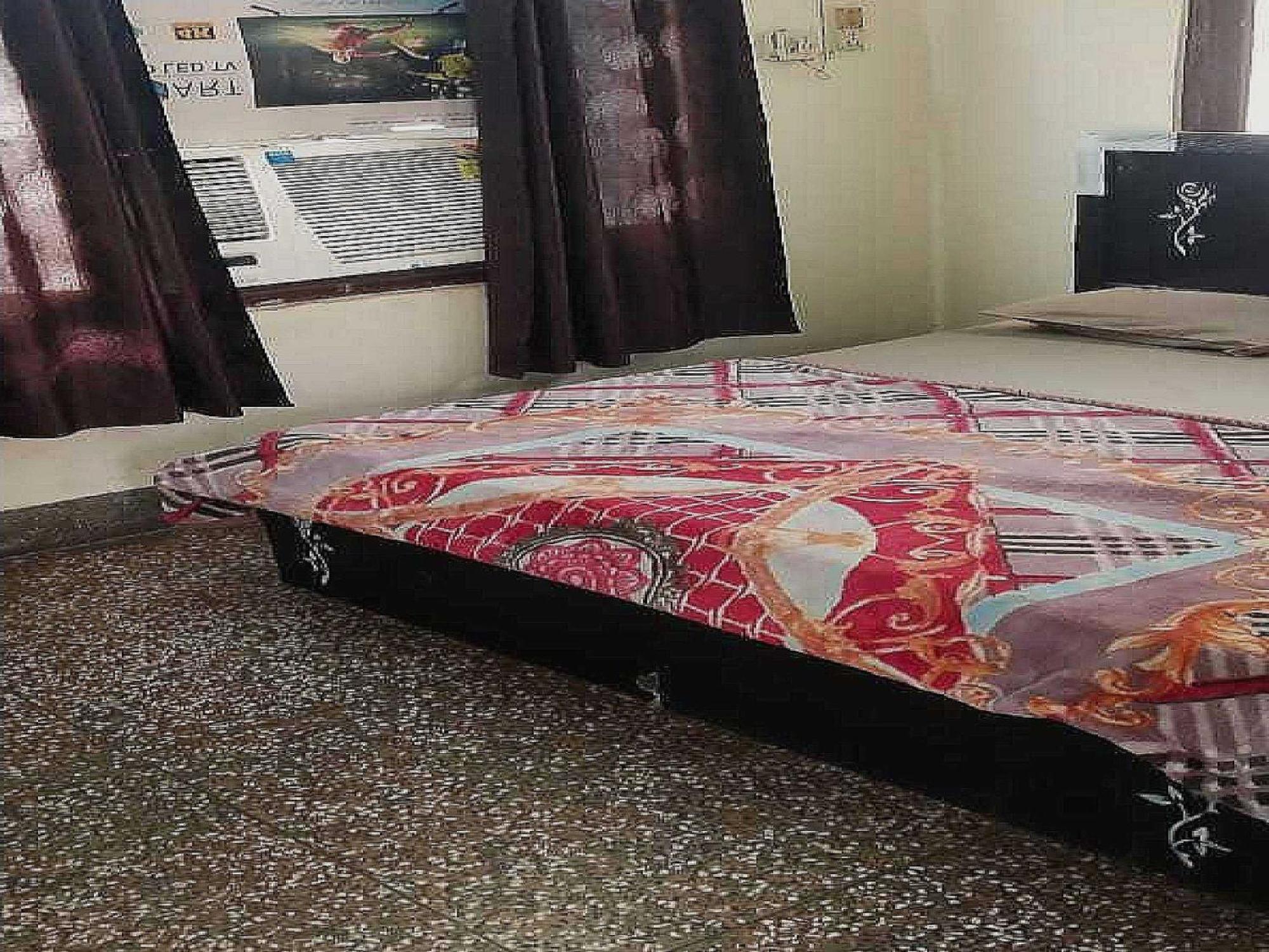 Hotel O G Hotel Happy Home Alīgarh Екстериор снимка
